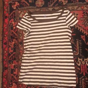 Gap maternity shirt M